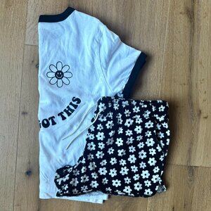 Old Navy Girls Cotton Shorts | XL | Black Floral | Comfy | Drawstring | Pockets